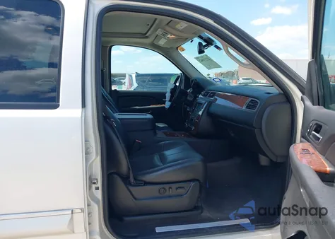 2008 Chevrolet Tahoe Ltz from USA, damaged, VIN 1GNFK13088R237419